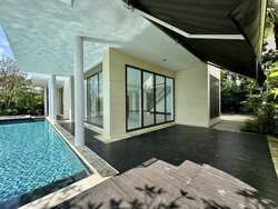 Ocean Drive (D4), Detached #457120051